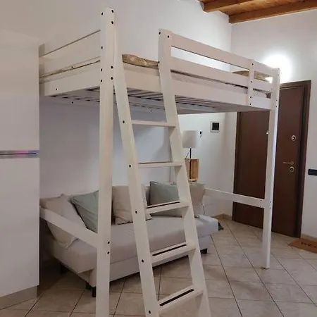 Smile Home! Graziosa Casa Con Parcheggio E Giardino Holiday home