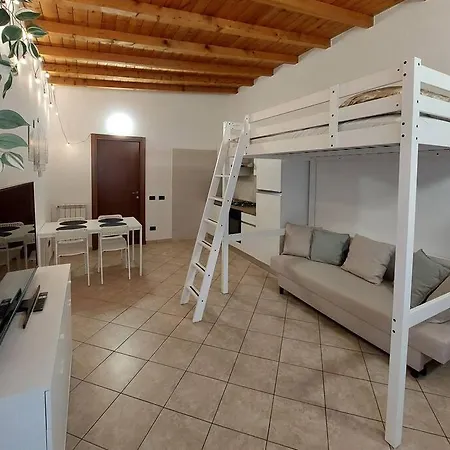 Smile Home! Graziosa Casa Con Parcheggio E Giardino Holiday home *