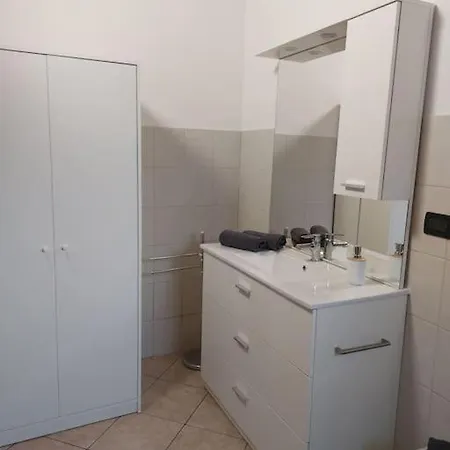 Holiday home Smile Home! Graziosa Casa Con Parcheggio E Giardino Bovisio Masciago